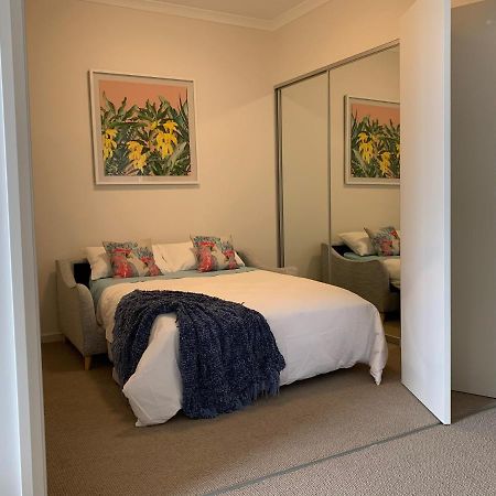 Mariner'S Cove ~ Luxe Waterfront Apartment Mindarie Exterior photo