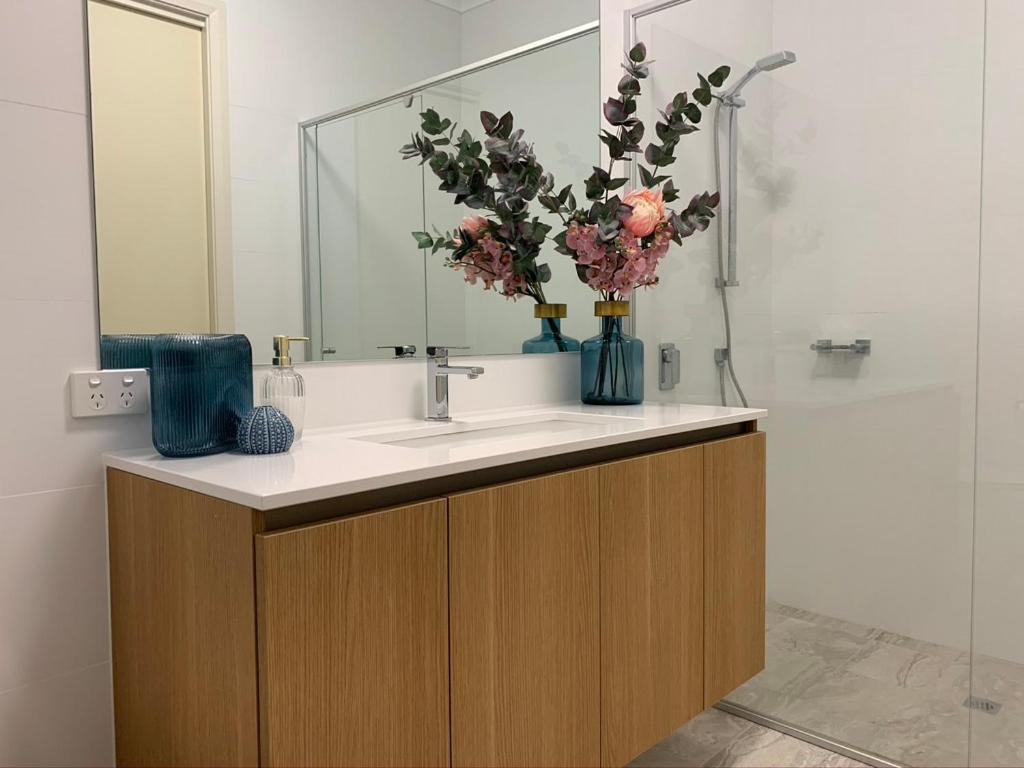 Mariner'S Cove ~ Luxe Waterfront Apartment Mindarie Exterior photo
